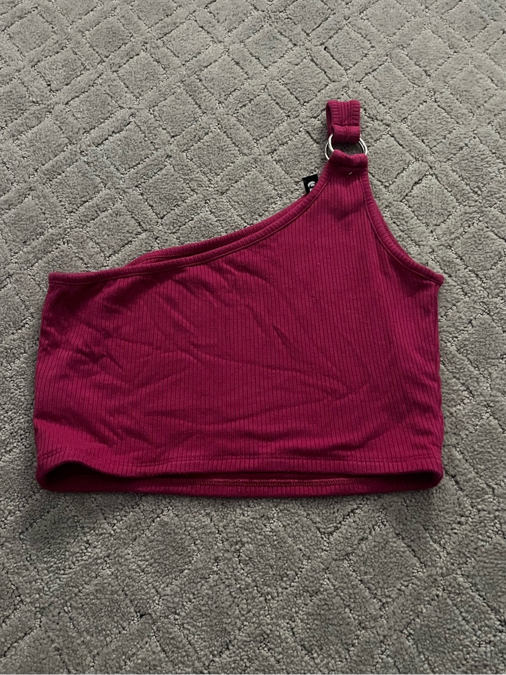 One-Shoulder Ribbed Crop Top - Picture 2 of 3